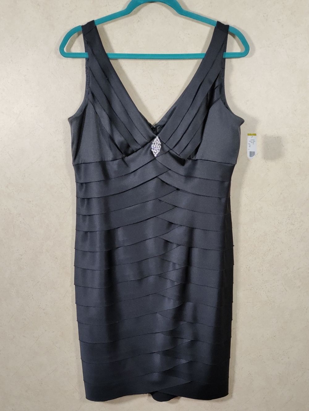 J101 Jones Wear Black Layered Cocktail Dress with Crystal Accent 14 NWT